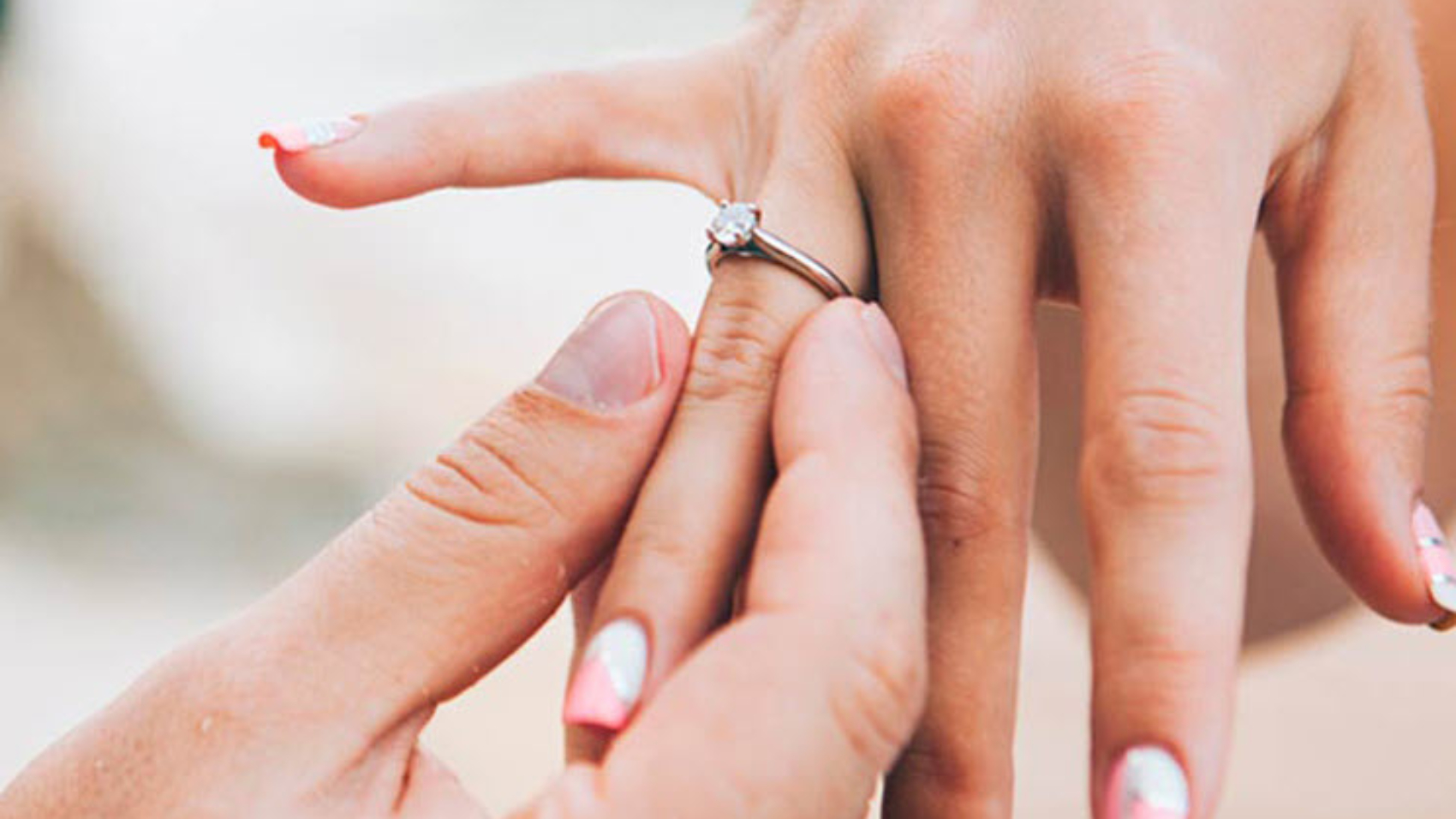 xem bói ngày cưới