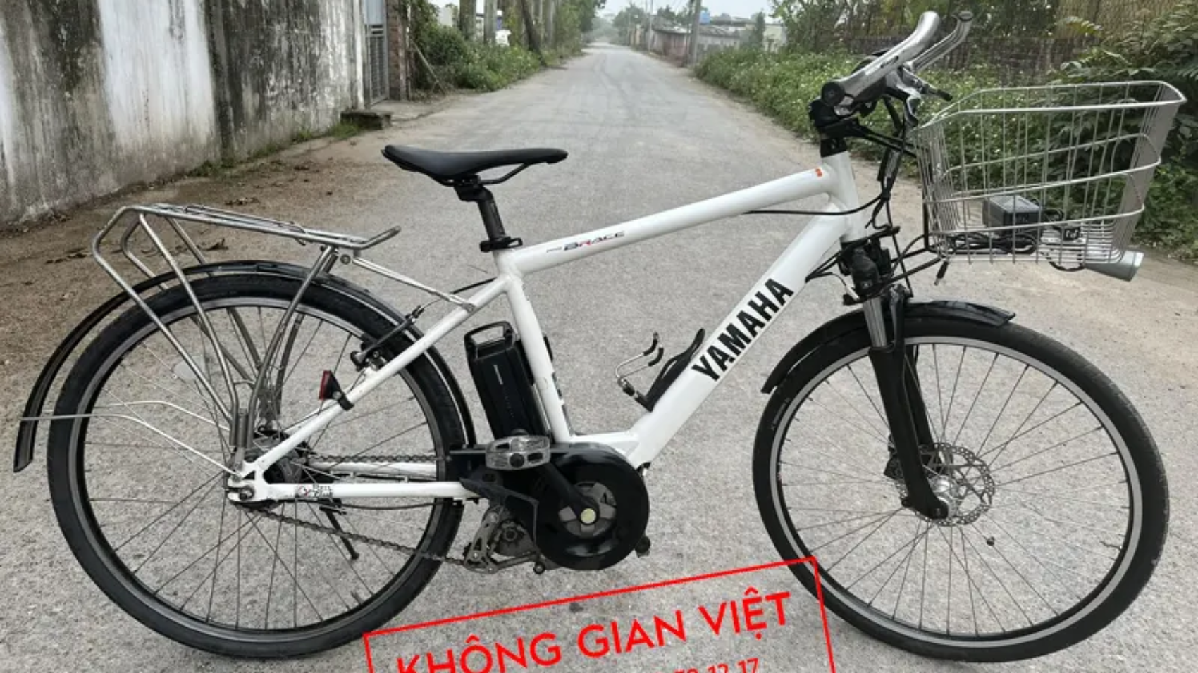 xe dap tro luc dien nhat bai 9